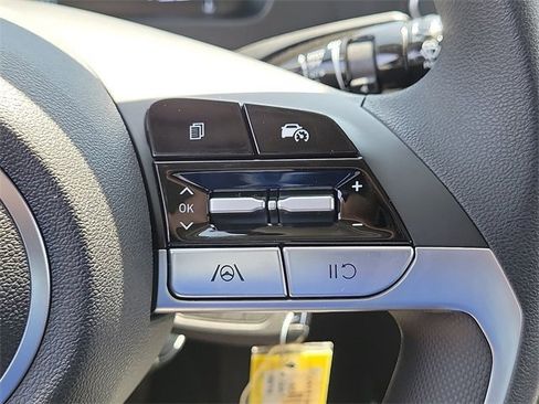 New 2025 Hyundai Elantra Sport image 9