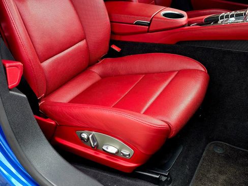 Used 2015 Porsche Panamera S image 76