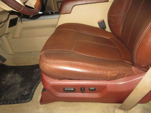 Used 2011 Ford F250 King Ranch w/ Camper Pkg AWD/4WD image 21