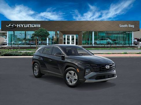 New 2026 Hyundai Tucson Blue SE image 2