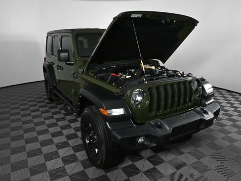 Used 2022 Jeep Wrangler Unlimited Sport AWD/4WD image 30