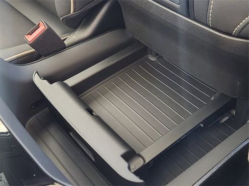 New 2025 Chevrolet Suburban Premier image 18