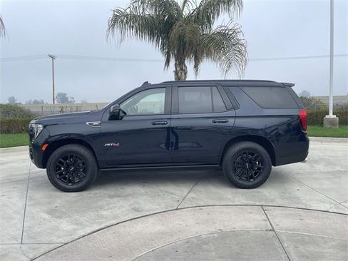 Used 2023 GMC Yukon AT4 w/ AT4 Premium Plus Package image 5