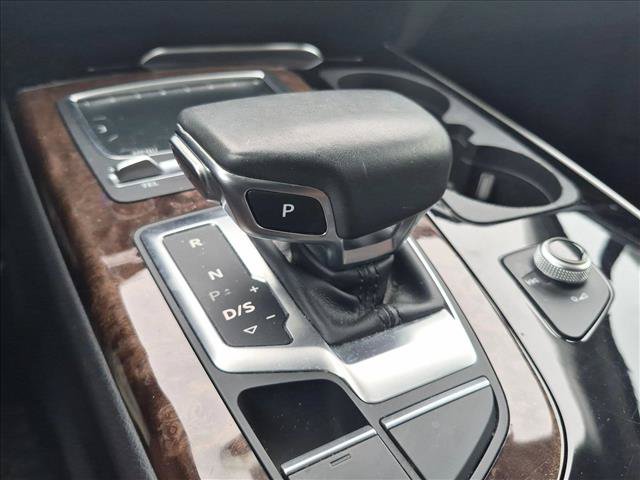 Used 2018 Audi Q7 3.0T Prestige w/ Prestige Package AWD/4WD image 11