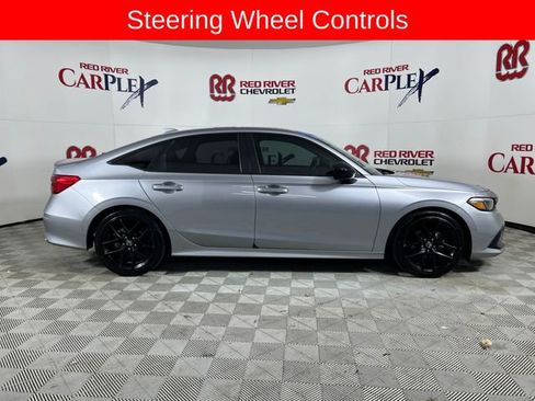 Used 2022 Honda Civic Sport image 9