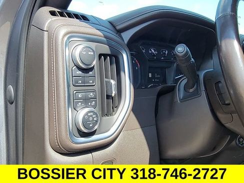 Used 2020 GMC Sierra 1500 SLT AWD/4WD image 18