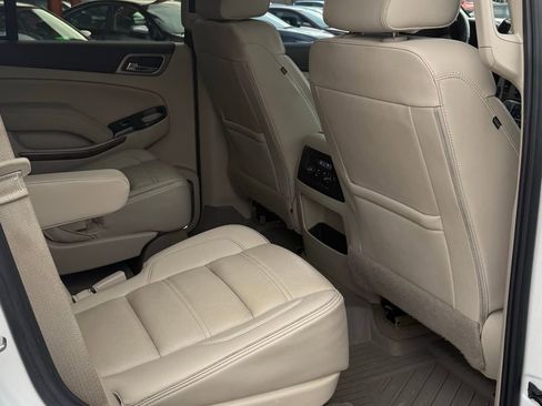 Used 2019 GMC Yukon Denali image 19