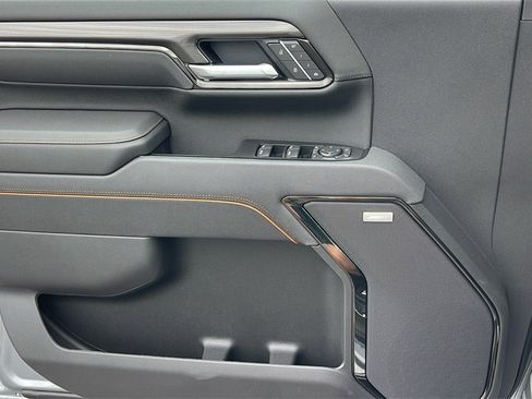 New 2026 GMC Sierra 2500 AT4 w/ AT4 Premium Plus Package image 27