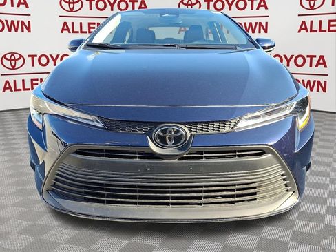 Used 2026 Toyota Corolla LE FWD image 2