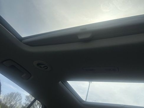 Used 2019 Chevrolet Traverse Premier w/ LPO, Blackout Package image 20