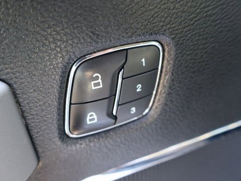 Used 2019 Ford F350 Lariat w/ Lariat Value Package image 19