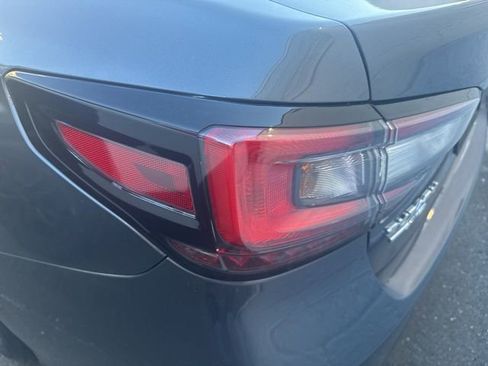 Used 2025 Subaru Legacy Limited image 9