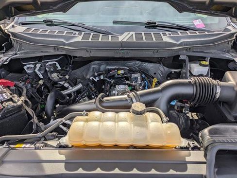 Used 2021 Ford F150 XLT image 22