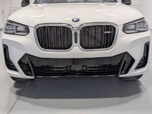 Used 2023 BMW X3 M40i image 2