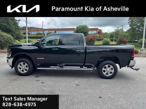 Used 2026 RAM 2500 Big Horn AWD/4WD image 3