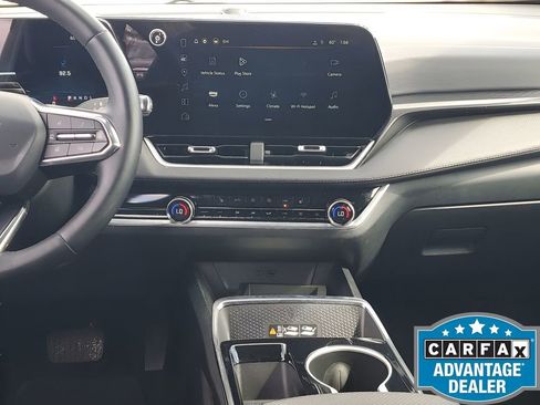 Used 2025 Chevrolet Equinox LT w/ Convenience Package II image 29