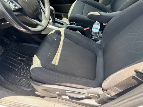 Used 2020 Chevrolet Trax LT AWD/4WD image 10