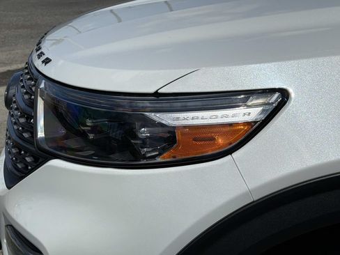 Certified 2023 Ford Explorer XLT w/ Equipment Group 202A AWD/4WD image 10