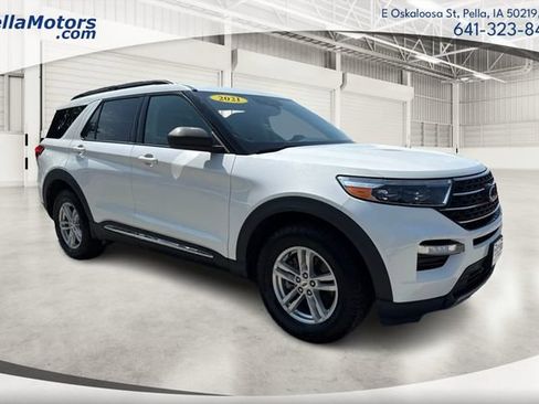 Used 2021 Ford Explorer XLT w/ Equipment Group 202A AWD/4WD image 1
