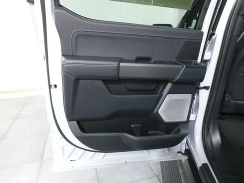 Used 2025 Ford F150 Lariat w/ Equipment Group 502A High AWD/4WD image 30