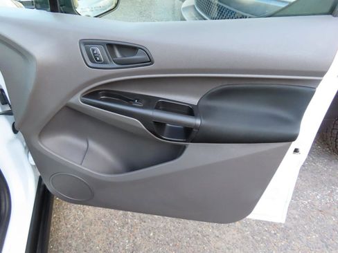 Used 2020 Ford Transit Connect XL image 24