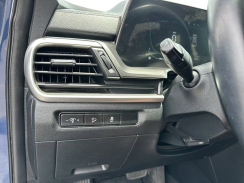 Used 2023 Kia Telluride S AWD/4WD image 31
