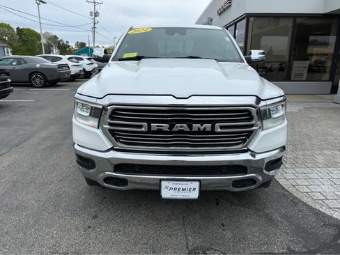 Used 2024 RAM 1500 Laramie AWD/4WD image 2