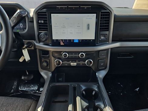 Used 2024 Ford F150 XLT w/ Mobile Office Package image 11