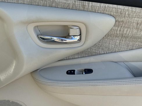 Used 2019 Nissan Murano SL w/ SL Technology Package image 17