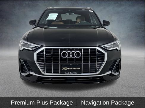 Used 2020 Audi Q3 2.0T Premium Plus w/ Premium Plus Package AWD/4WD image 2