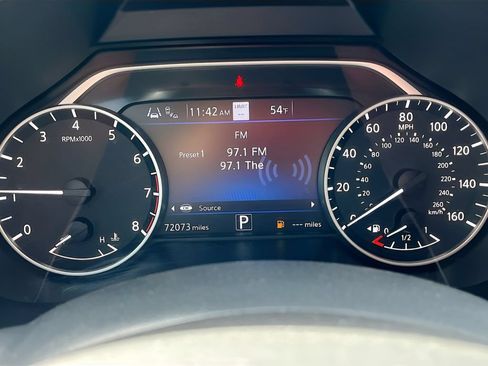 Used 2023 Nissan Murano Platinum w/ Cargo Package FWD image 12