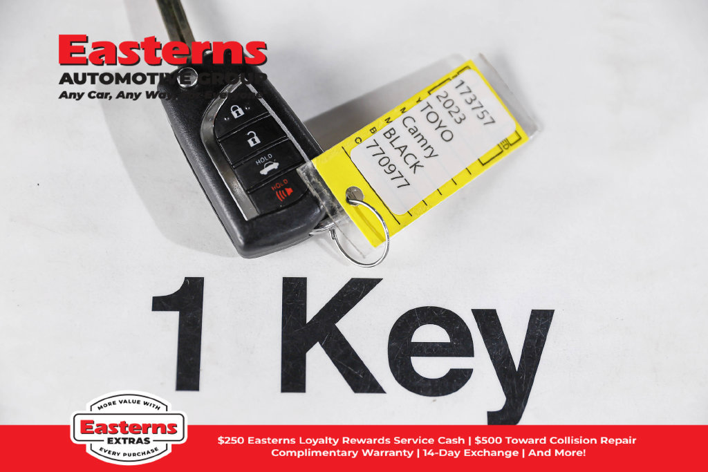 Used 2023 Toyota Camry SE FWD image 25