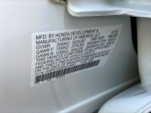 New 2026 Acura MDX SH-AWD image 13