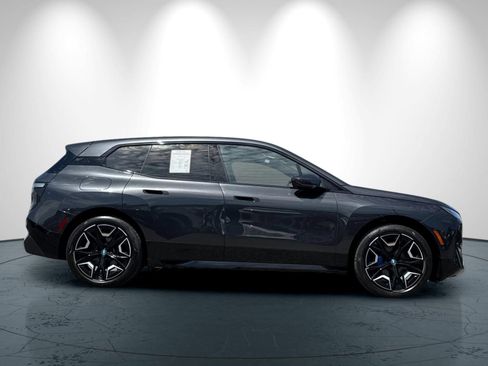 Used 2024 BMW iX xDrive50 w/ Sport Package AWD/4WD image 3