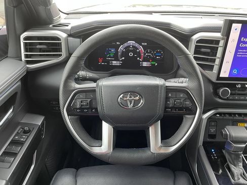 Used 2024 Toyota Sequoia Platinum AWD/4WD image 14