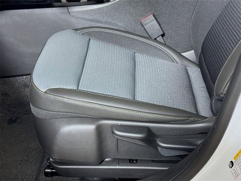 New 2026 Chevrolet Trax LT w/ Driver Confidence Package image 16