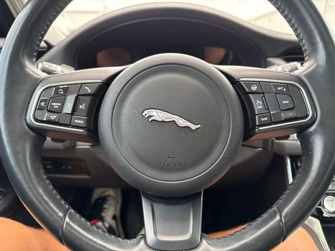 Used 2017 Jaguar XF Prestige AWD/4WD image 13