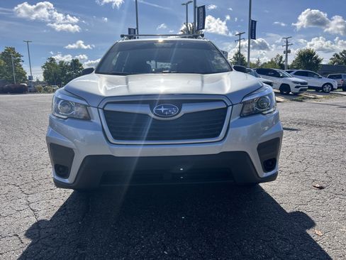 Used 2019 Subaru Forester w/ Alloy Wheel Package AWD/4WD image 9