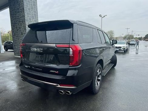 Used 2026 GMC Yukon AT4 Ultimate AWD/4WD image 8