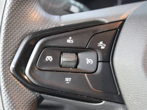 Used 2025 Chevrolet TrailBlazer LT FWD image 17