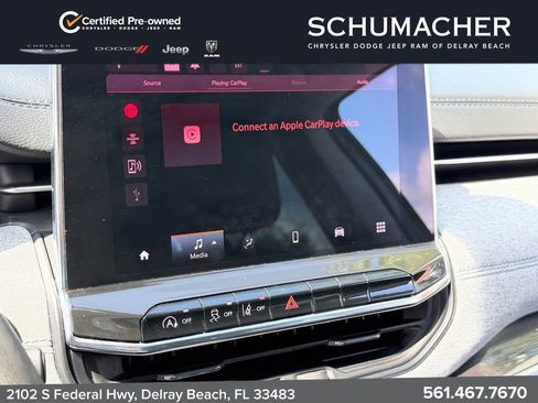 Certified 2022 Jeep Compass Latitude w/ Sun and Sound Group FWD image 19