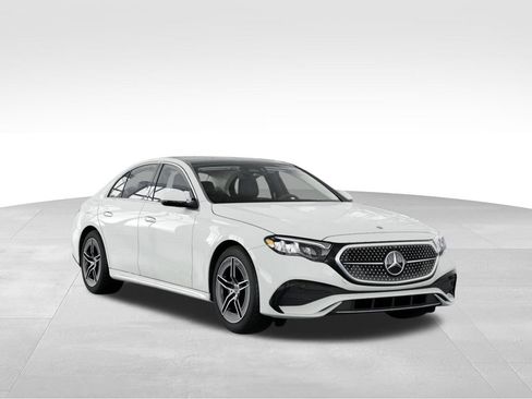 New 2026 Mercedes-Benz E 350 4MATIC Sedan image 10