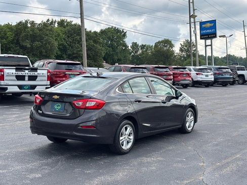 Used 2016 Chevrolet Cruze LT FWD image 5