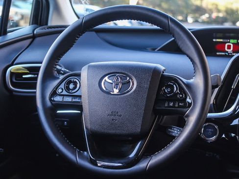 Used 2022 Toyota Prius Prime XLE image 15