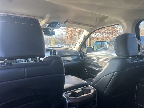 Used 2022 RAM 1500 Laramie image 28