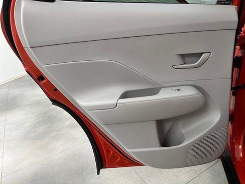 Used 2024 Hyundai Kona SEL AWD/4WD image 19