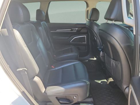 Used 2020 Kia Telluride S image 10