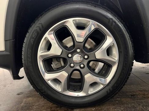 Used 2019 Jeep Compass Limited image 10