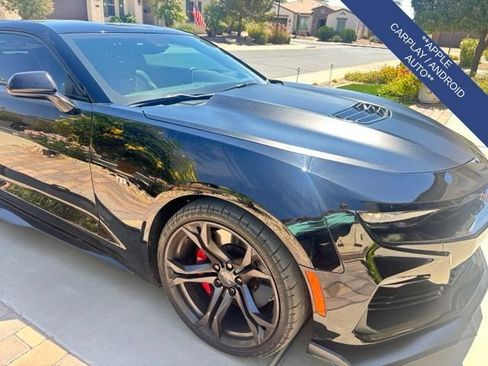 Used 2023 Chevrolet Camaro SS RWD image 4