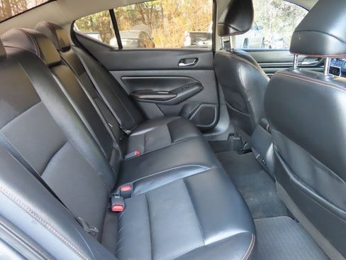 Used 2020 Nissan Altima 2.5 SR w/ Premium Package image 30